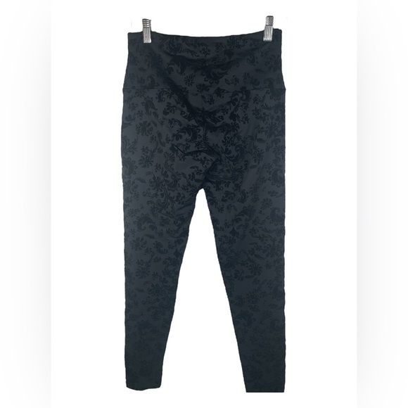 FREE PEOPLE 🖤 High-Rise‎ Ankle Length Flocked
Legging M/L - Picture 4 of 13